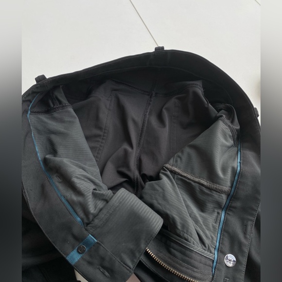 Lululemon Mens ABC Pant Classic Fit Size 36 Black Trousers 33”‎ inseam - Picture 13 of 16